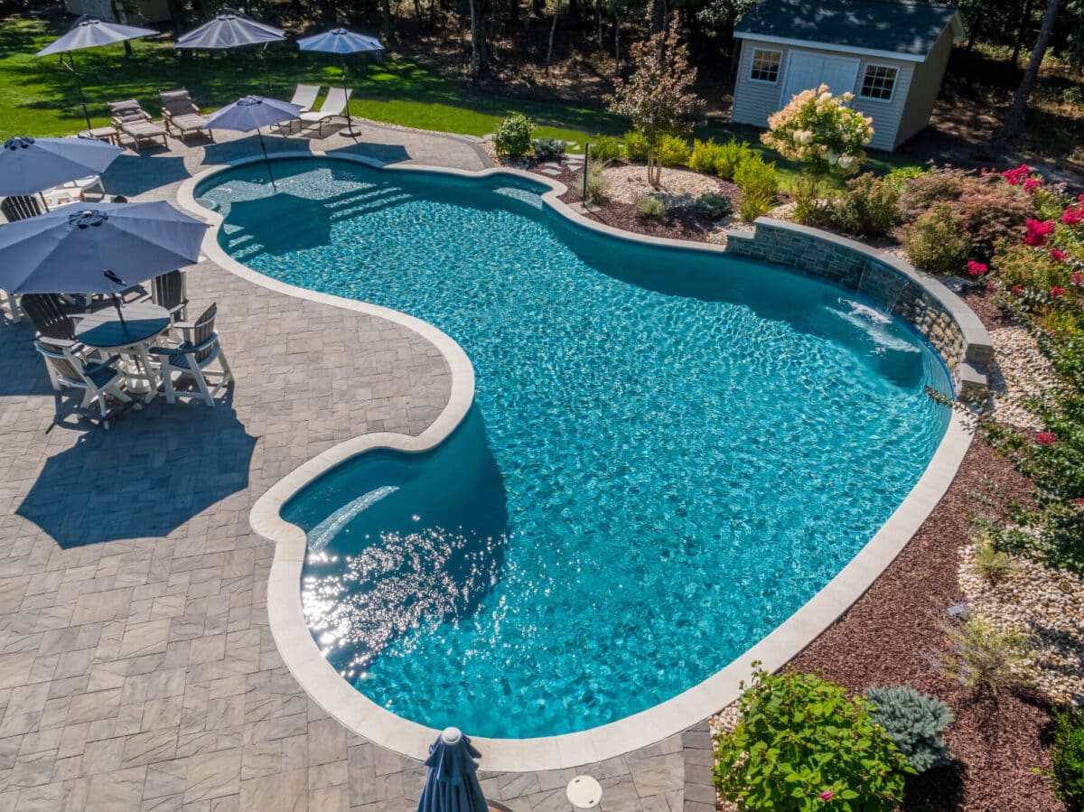 Free Form Pool Designs - Swim-Mor Pools and Spas